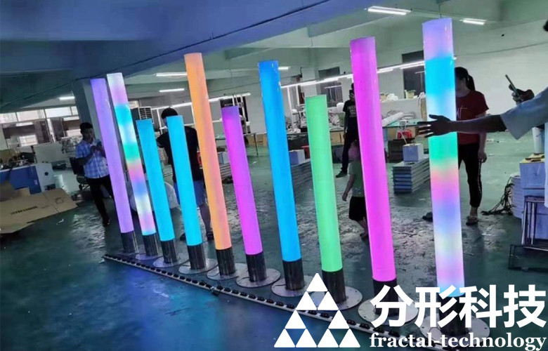 炫彩觸摸互動(dòng)等住