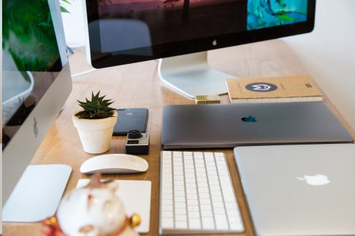 如何制作專(zhuān)業(yè)的企業(yè)網(wǎng)站？